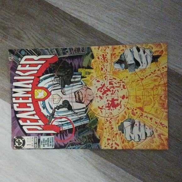 DC Comic book Peacemaker - Picture 1 of 4